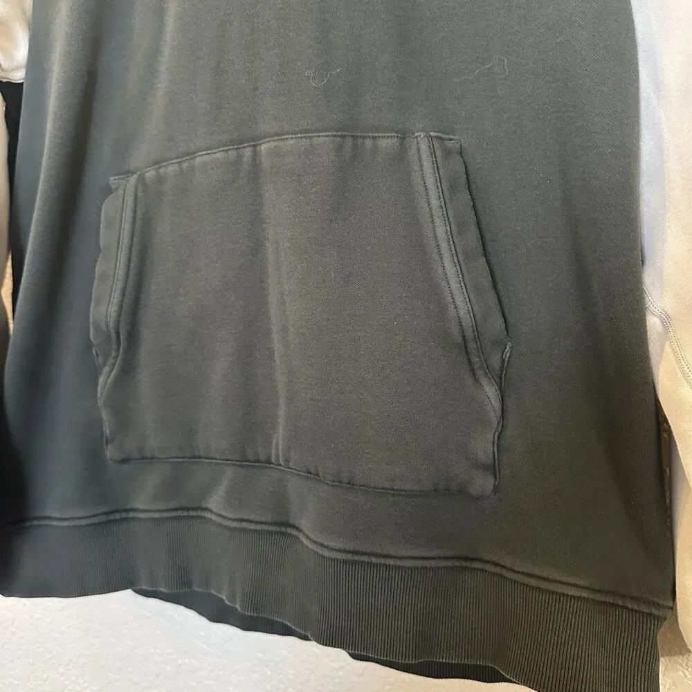 Fabletics Go To Hoodie Men’s Large Green‎ And Tan Sweatshirt Activewear Casual